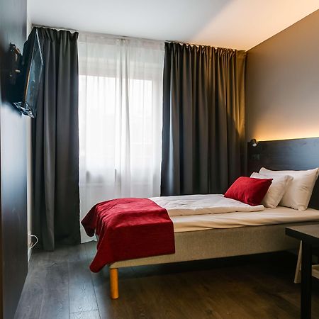 Best Western Hotel Savoy كارلستاد المظهر الخارجي الصورة