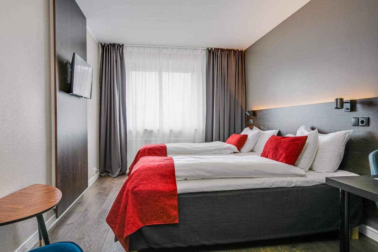 Best Western Hotel Savoy كارلستاد المظهر الخارجي الصورة