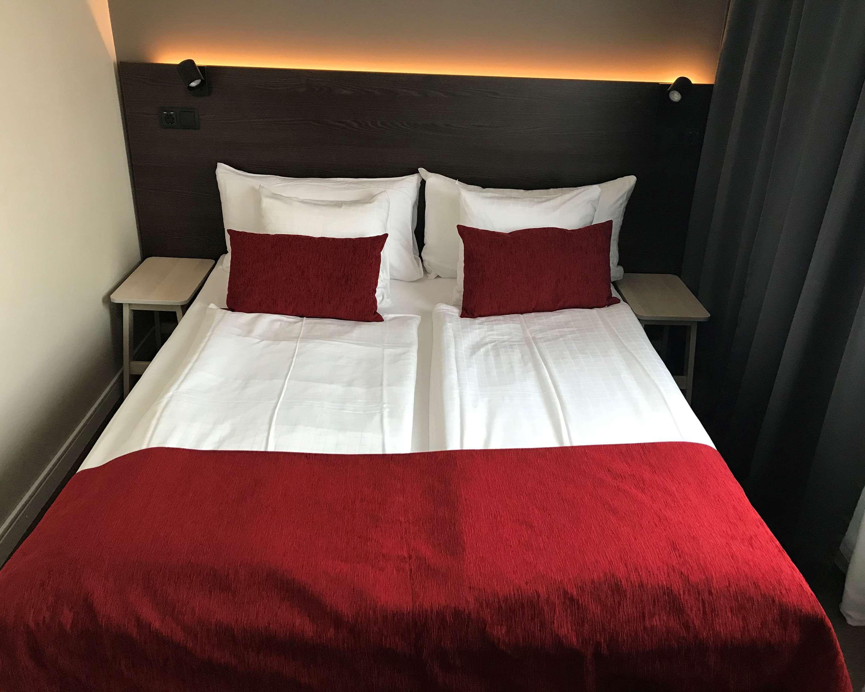 Best Western Hotel Savoy كارلستاد المظهر الخارجي الصورة
