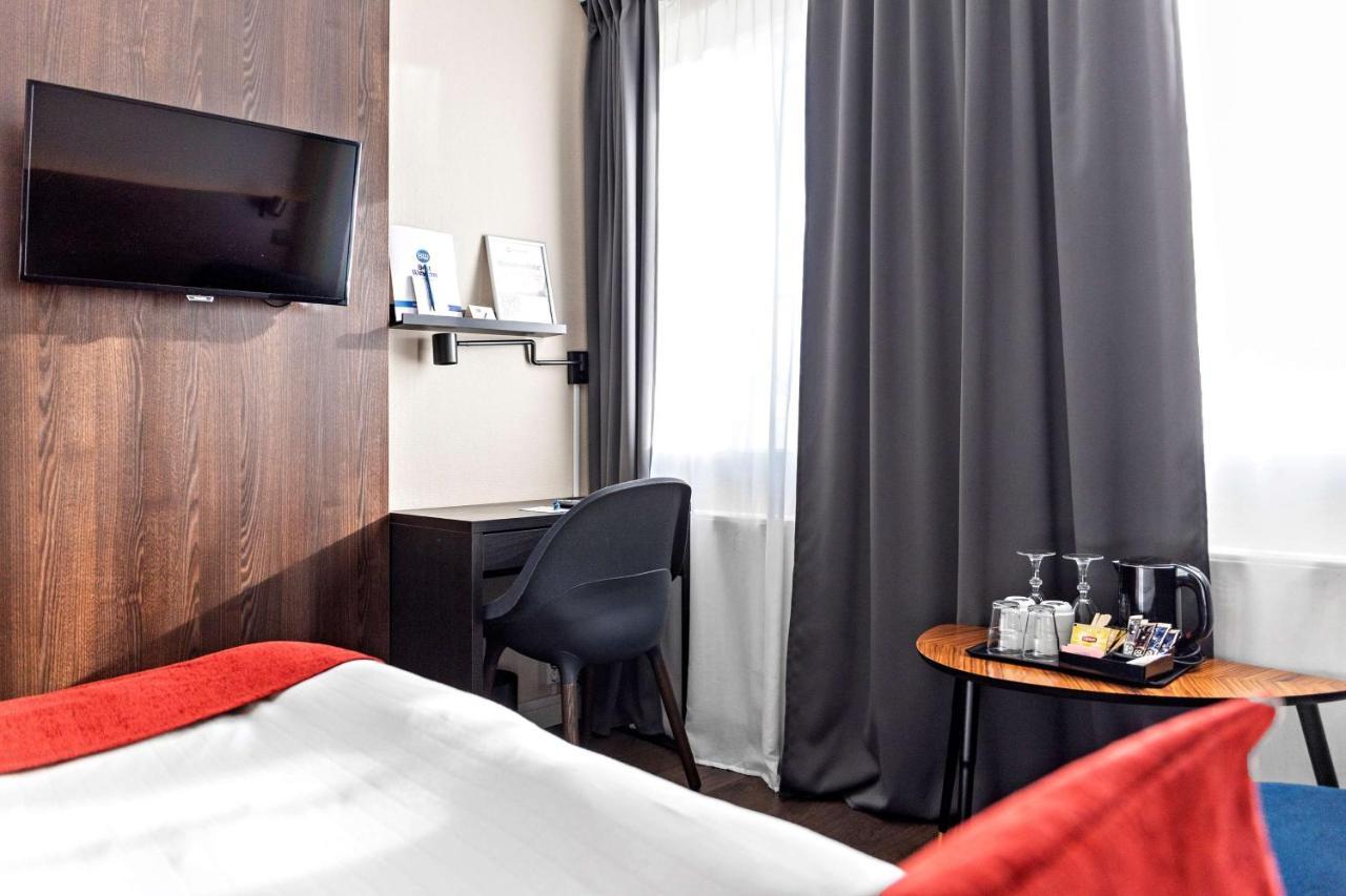 Best Western Hotel Savoy كارلستاد المظهر الخارجي الصورة