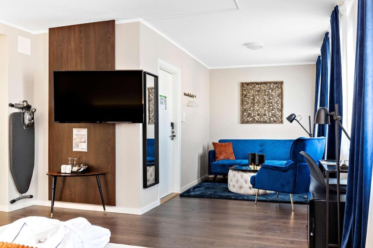 Best Western Hotel Savoy كارلستاد المظهر الخارجي الصورة