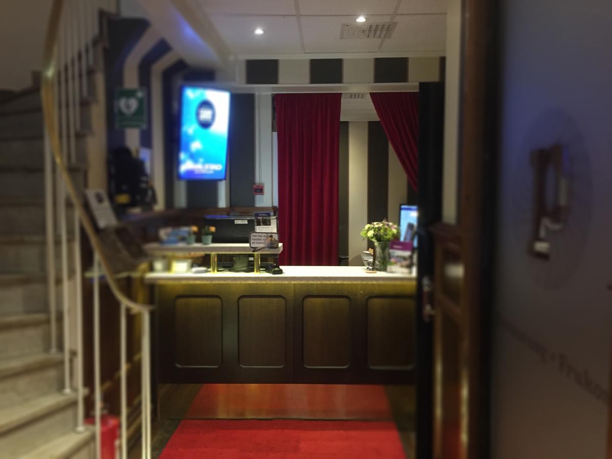 Best Western Hotel Savoy كارلستاد المظهر الخارجي الصورة